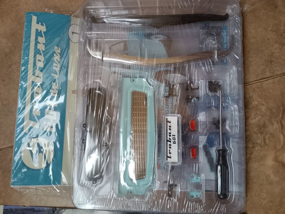 Списание брой 1ви трабант Делукс 601/trabant deluxe 601