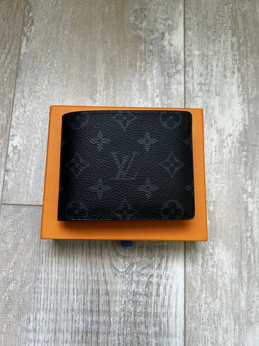 Louis Vuitton LV портфейл