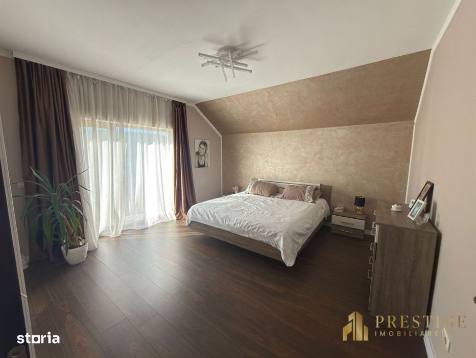 Casa moderna cu teren 1308 mp de vanzare pe str. Gh. Doja - Oradea