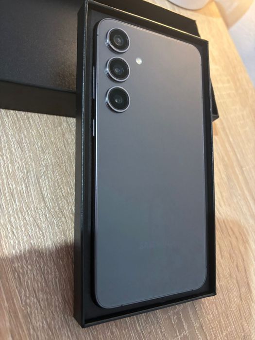 Samsung s24 plus