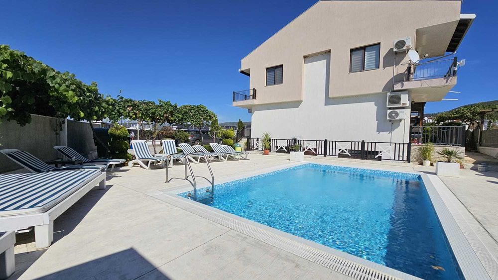 Продава се Къща в с. Кошарица, Област Бургас - 91 кв.м за 1319 €/кв.м - Снимка #1