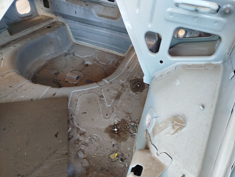 Кобальт кузов запчаст