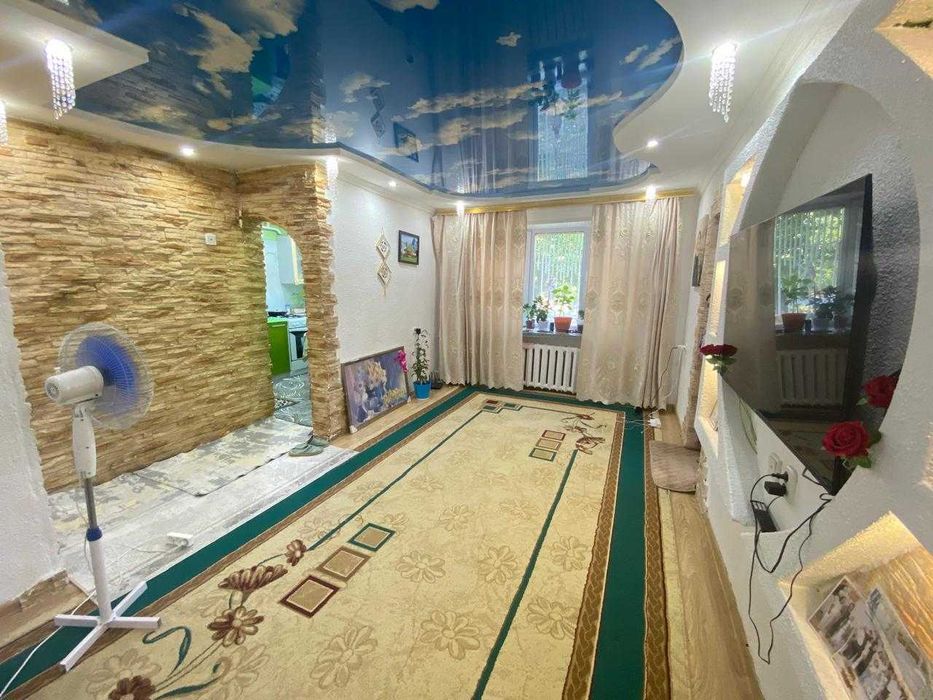 продам 3 комнатную квартиру