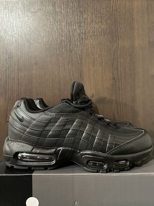 Nike Air Max 95 Triple Black - 40,41,42,43,44,45 46