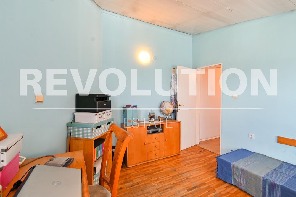 Продава се Тристаен апартамент в София, Докторски паметник - 70 кв.м за 4500 €/кв.м - Снимка #13