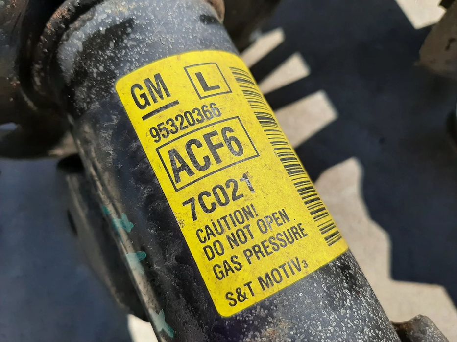 set amortizoare telescoape cu arcuri  fata 1.6 b opel mokka x j13 95320365  95320366