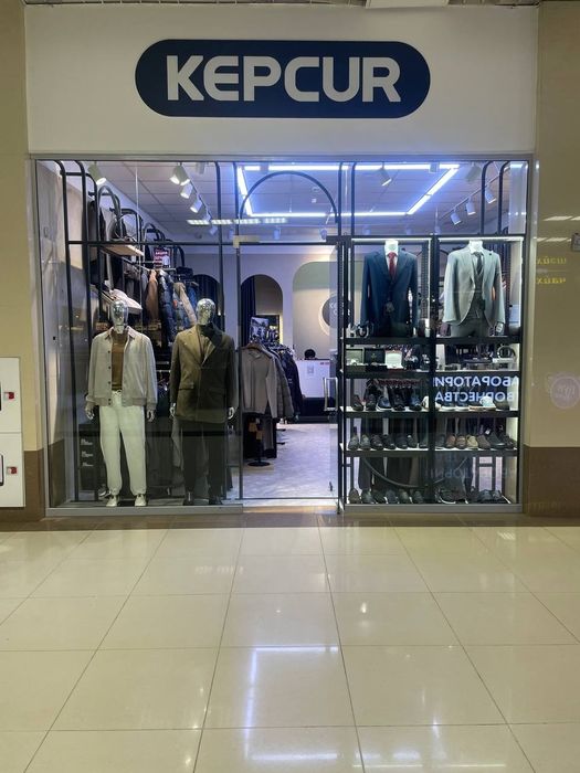 Продаётся готовый бизнес — магазин мужской одежды в ТРЦ