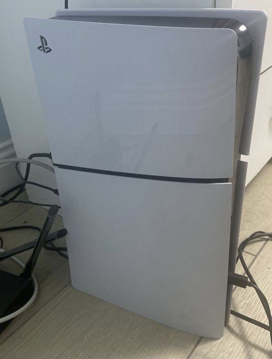 Se vinde ps5 slim