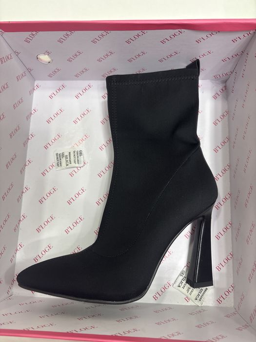 Продам новые 37 размер