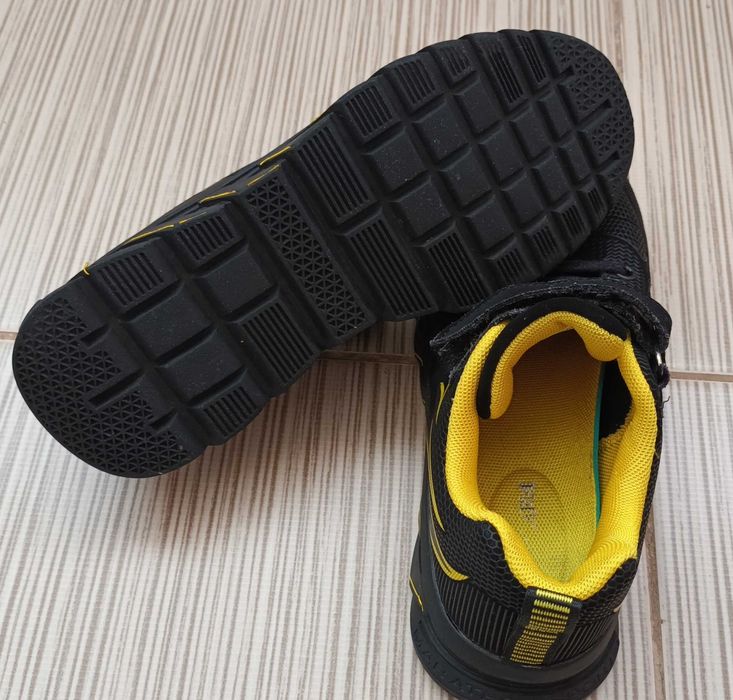 Încălțăminte nr.34 băieți