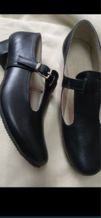 Скарпини и цървули