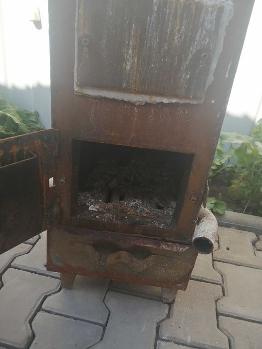 Продам печку газ уголь