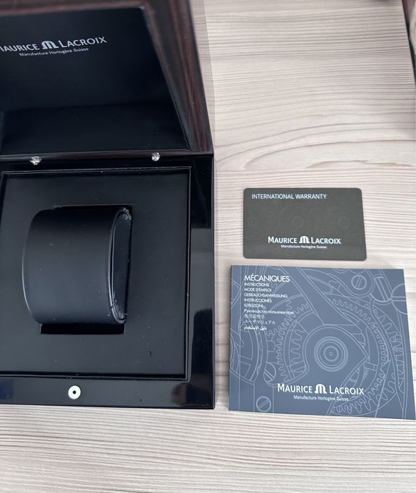 Часы Maurice Lacroix