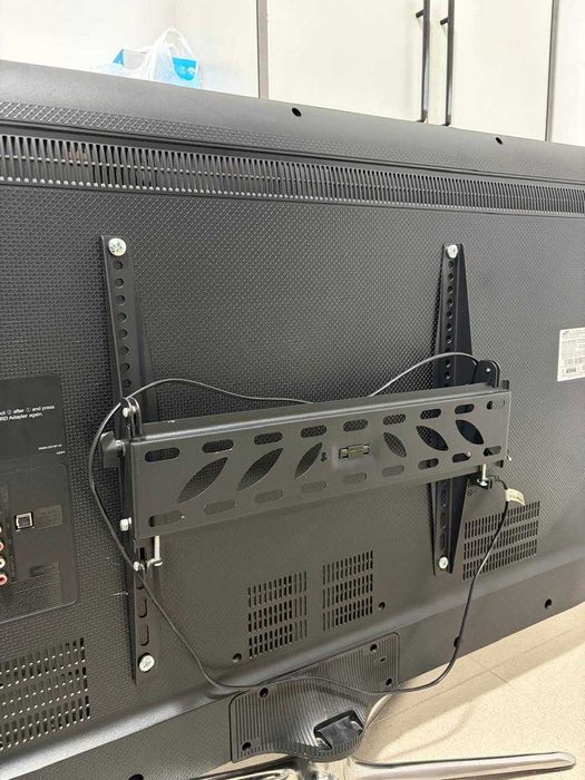 Телевизор LED Samsung