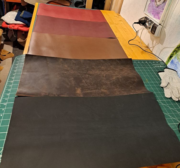 Piele  2 bucati  60×30 cm, 100 lei