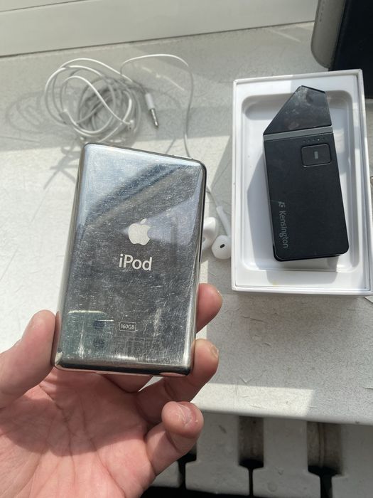 Ipod classic 160 gb silver