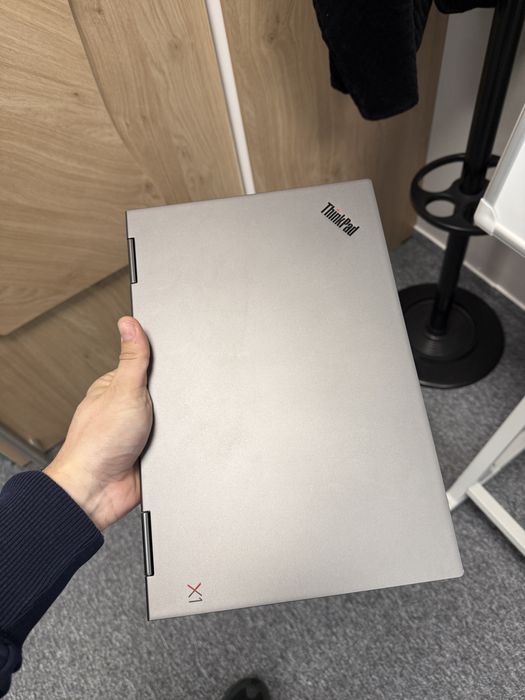 Lenovo ThinkPad TouchScreen 360° Yoga Gen 4 – 14” -i7 Procesor