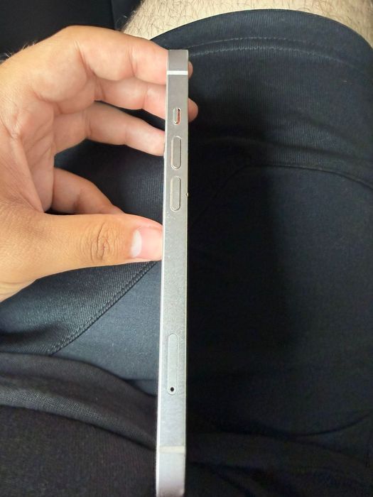 Iphone 13 .128gb culoare roz