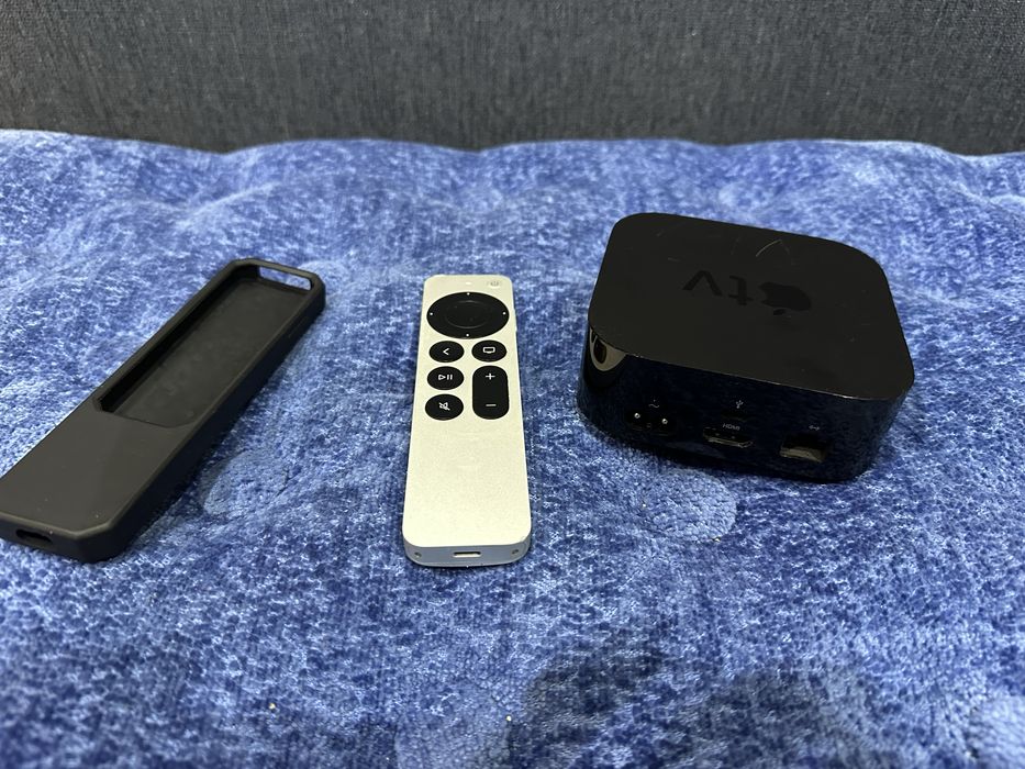 * Apple TV 4 поколения оригинал с пультом от 4К в хорошем состоянии