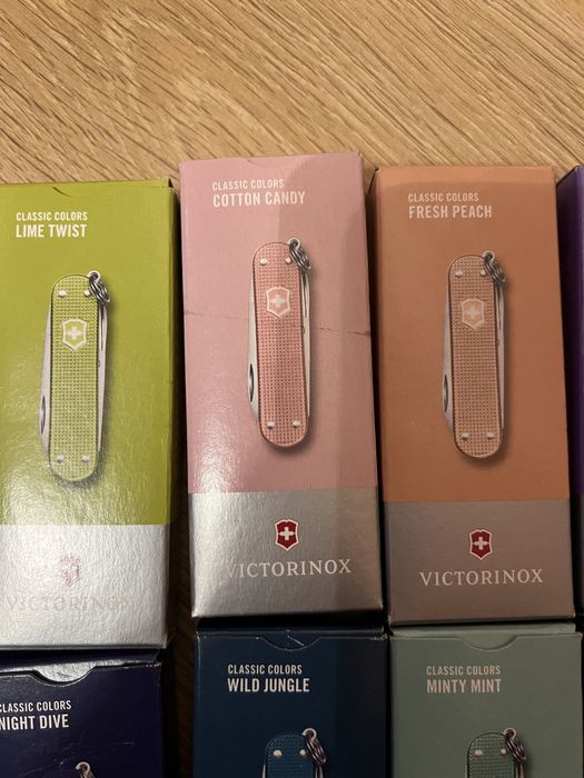 Briceag Victorinox CLASSIC SD ALOX 58 mm, 5 FUNCTII
