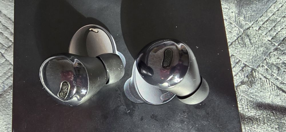 Наушники Galaxy Buds Pro.