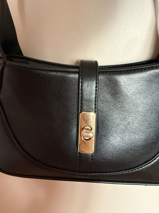 Новая черная сумка