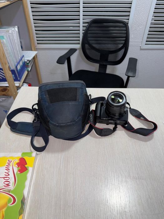 Продаётся фотоаппарат Canon EOS 1100D