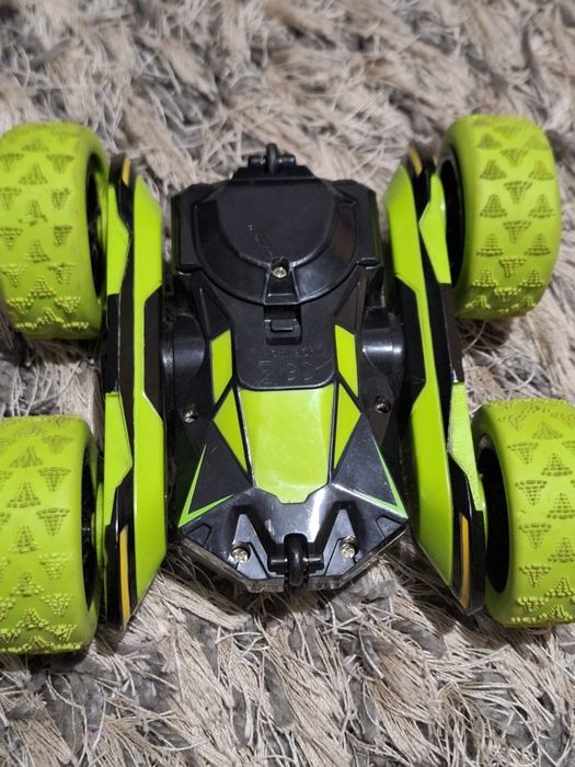 Masina fara  telecomanda, Sunmostar,