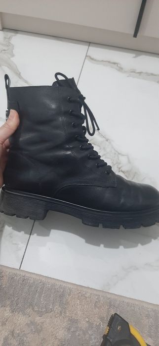 Ботинки  женские  зимние