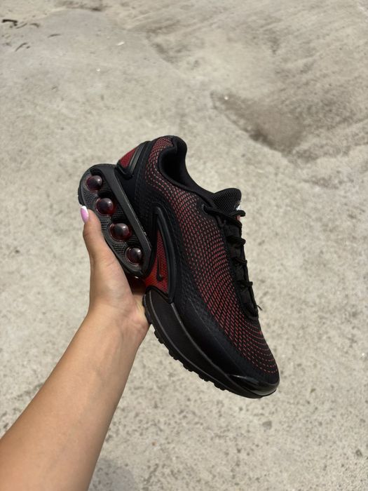 Dn Black and Red