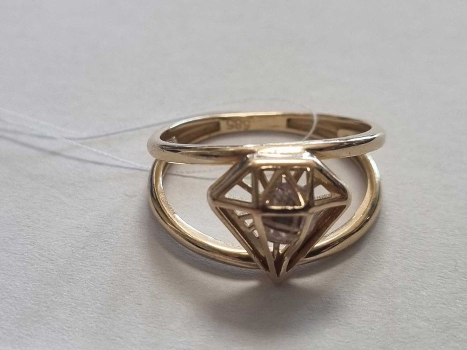 Златен пръстен 2.50гр.