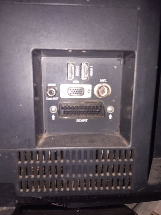 Телевизор Crown 32 инча