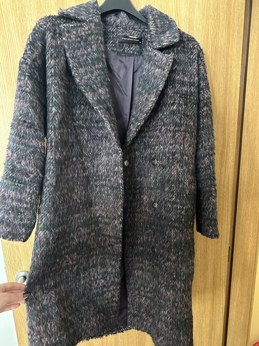 Красиво дамско палто с 50% вълна