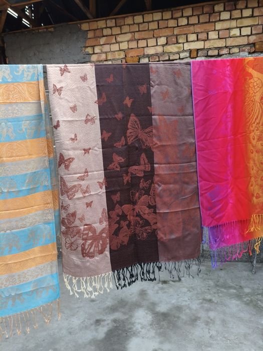 Продам женские платки