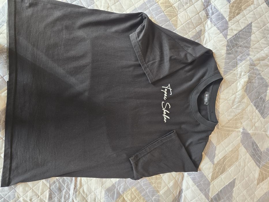 Запазени мъжки тениски