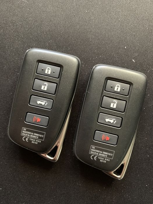 Смарт ключ Lexus LX570