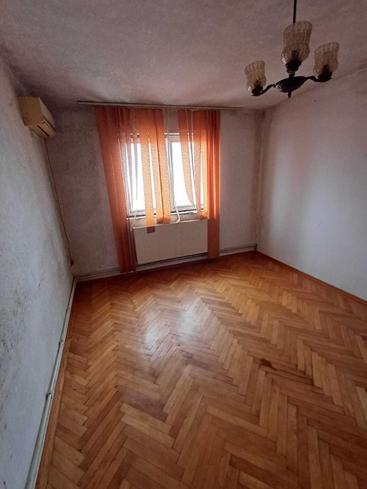 Apartament 2 cam de vânzare – 45 mp suprafat construita, Tg Jiu Gorj