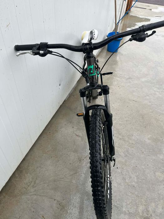 Продавам DRAG 1 L