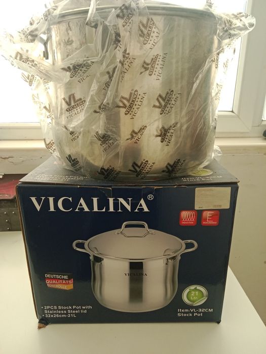 Продается кастрюля VICALINA