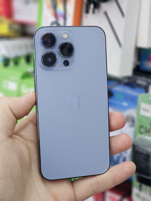 iPhone 13Pro 256GB Radnoy hamma yeri.