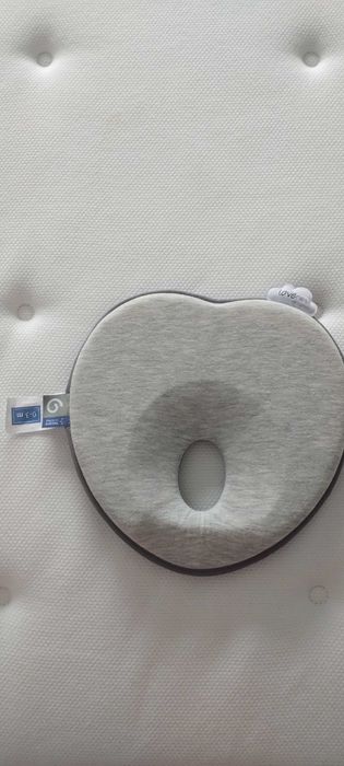 Perniță ergonomică pentru bebeluși