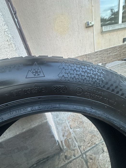 Зимни гуми 205/55/16 Continental