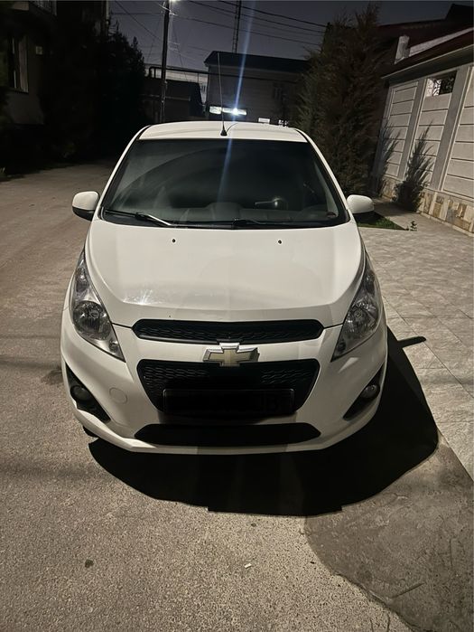 Spark 2015 yil Benzin