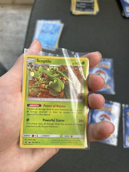 Pokemon карти оригинални