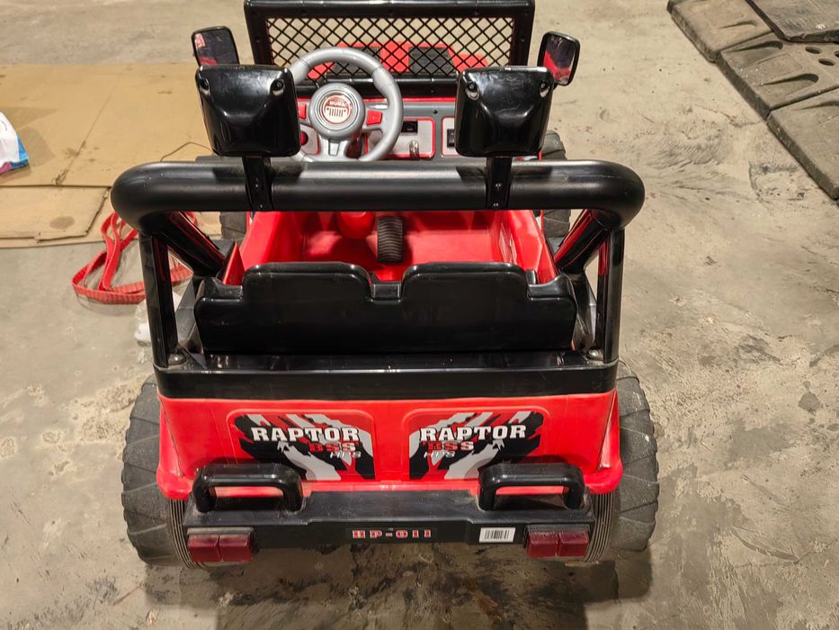 Акумулаторен джип