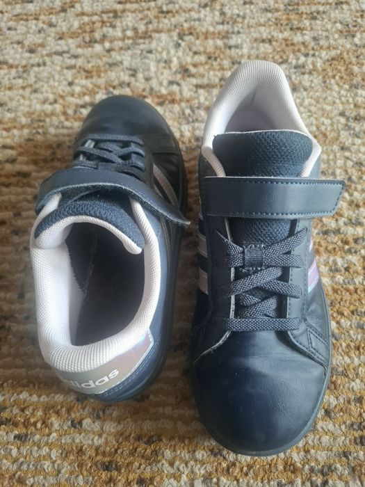 Маратонки Adidas