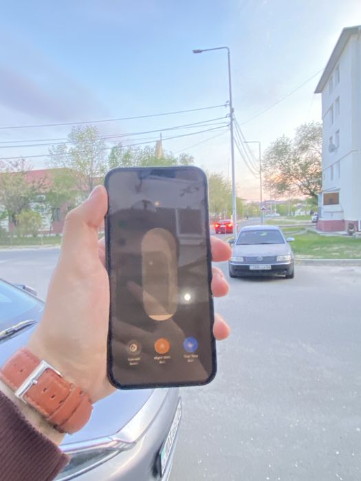 Продам айфон 13про