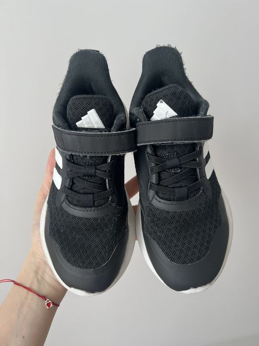 Adidas kids кроссовки