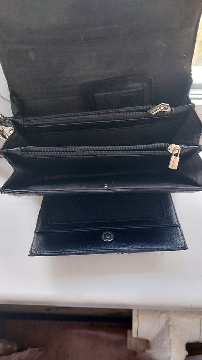 Барсетка  в хорошем состоянии