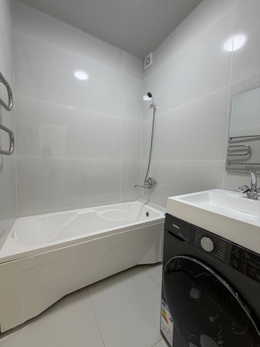 Продажа 2 ком Юнусабад -12 Балокн 1.5*3
